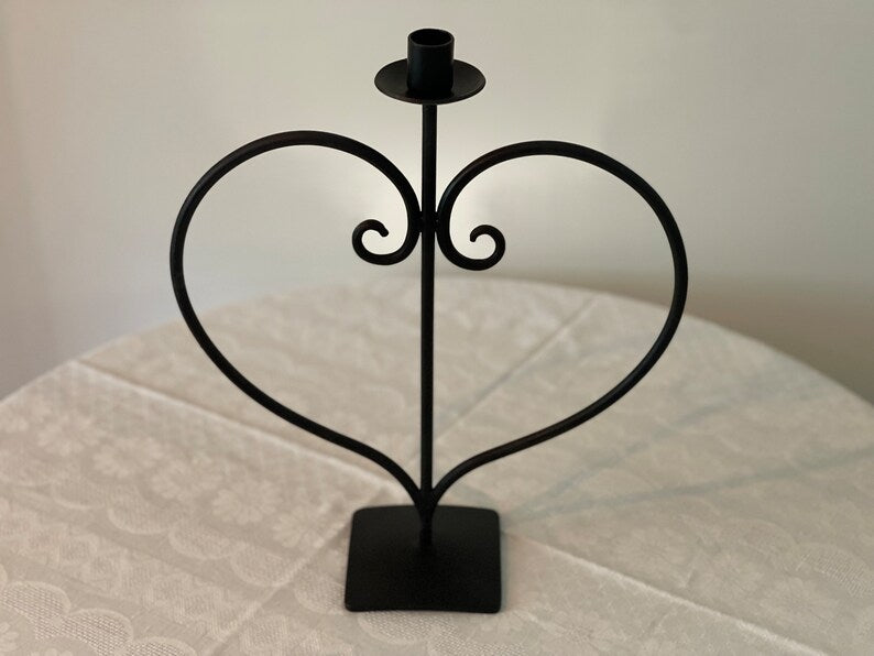 Creative Heart  Shaped Iron candle stand